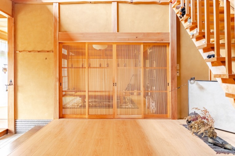 Latticed doors into the old rooms