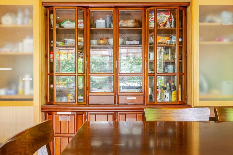 Glasses and everyday china