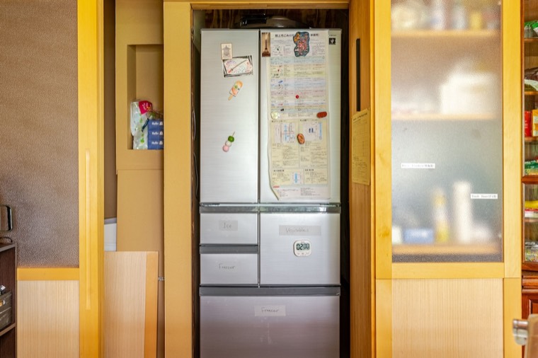 A full-size fridge and freezer